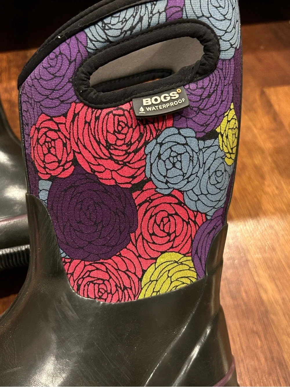 Bogs Classic Rosey Waterproof Floral Youth Rain Boots US 3 EU 35 Black Purple
